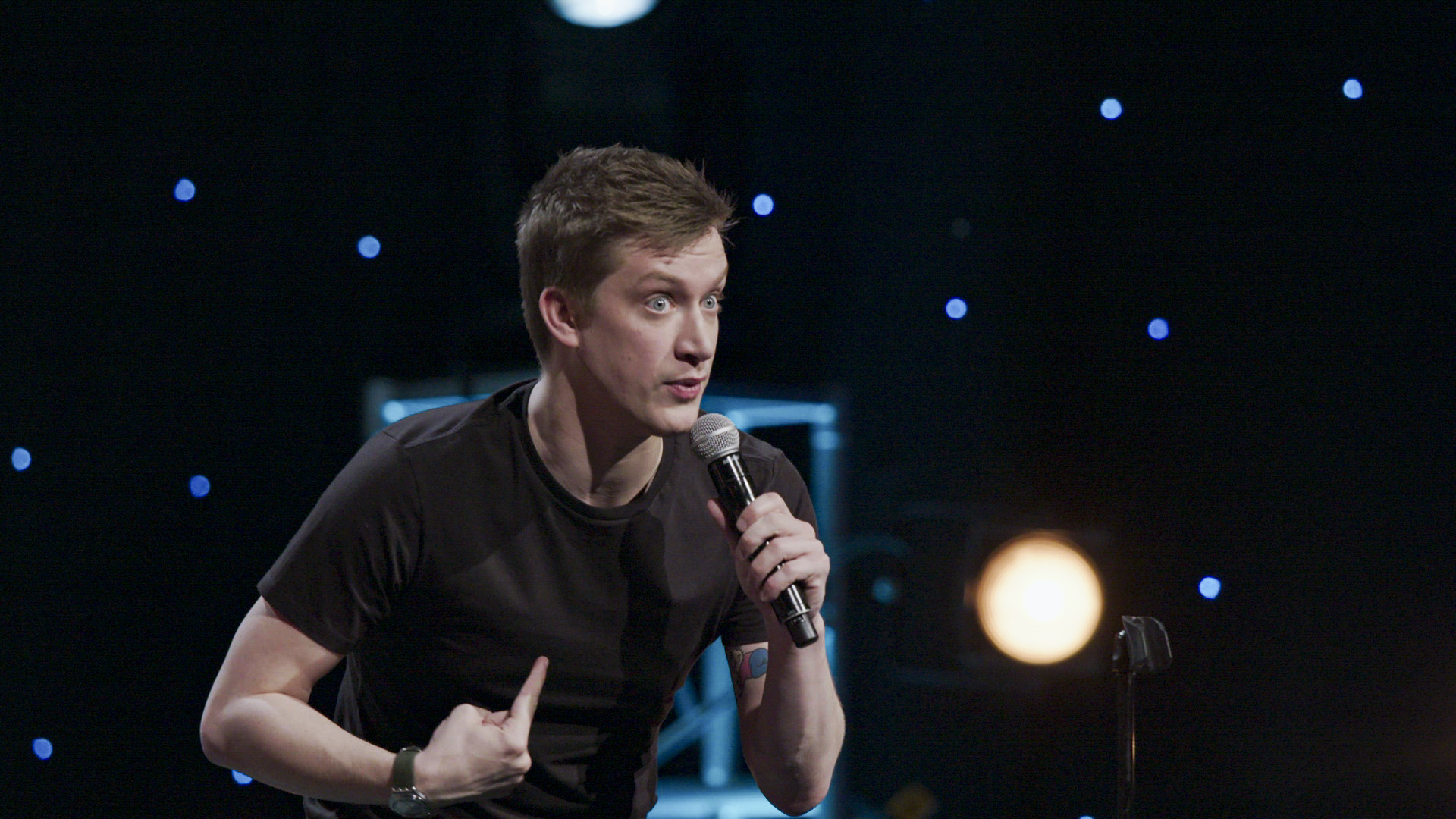 Daniel Sloss talks stage fright, favorite comic book characters and his first HBO special, 'X' • AIPT